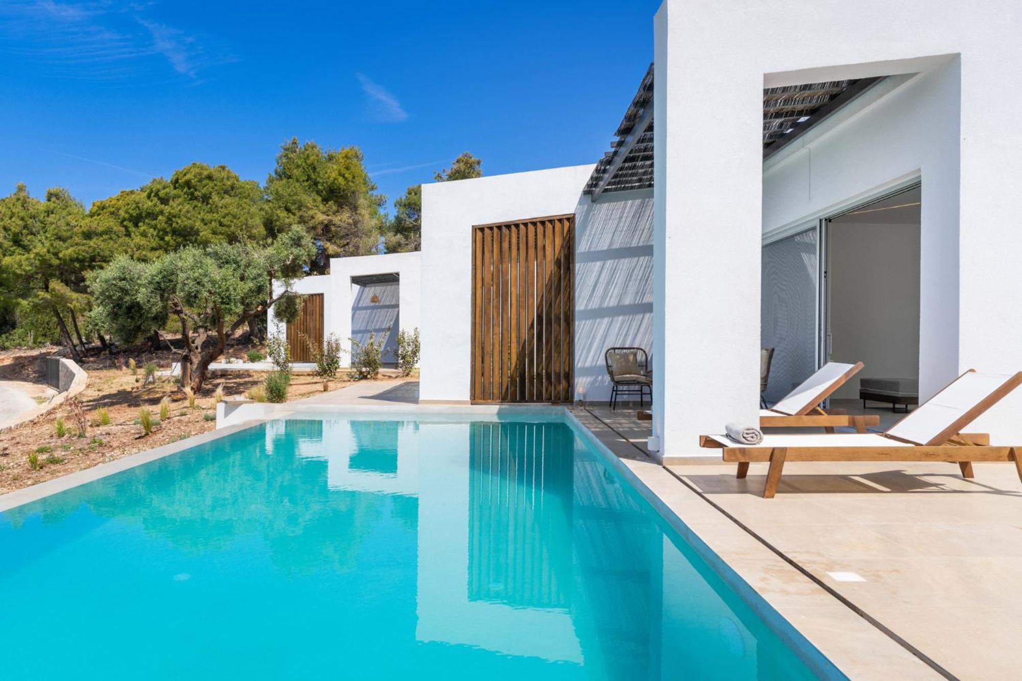 Mellamare Luxury Suites Athanion Bagian luar foto